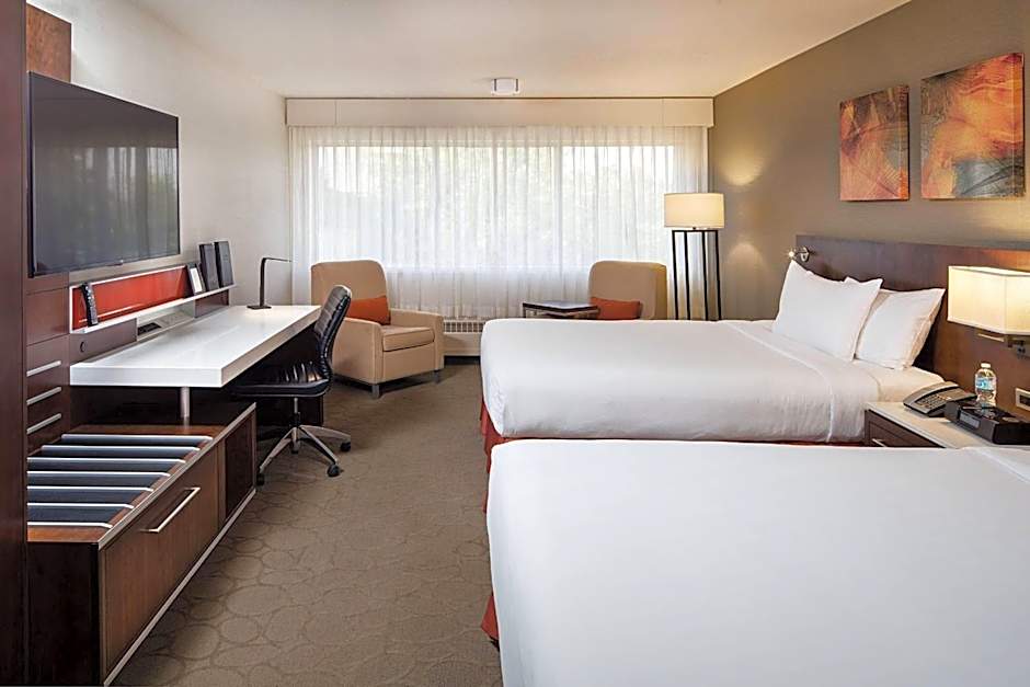 Delta Hotels by Marriott Calgary South