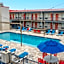 Sea And Breeze Hotel And Condo