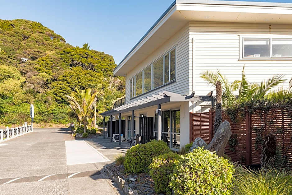 Averill Court Motel