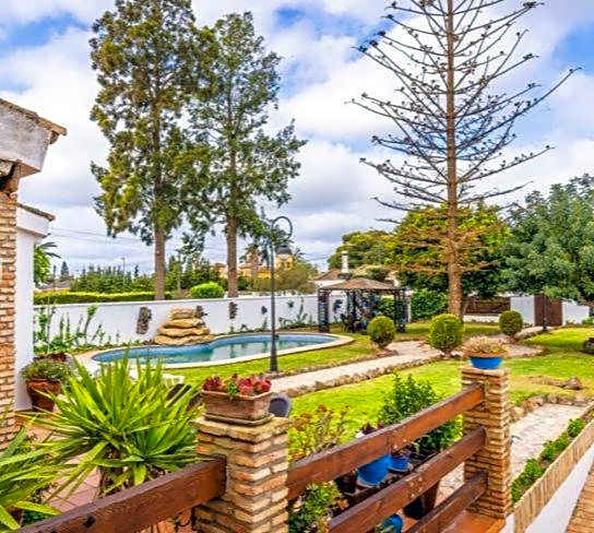 Gran Casa con Piscina Privada by Chiclana Dreams