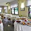 Hotel Sampaoli