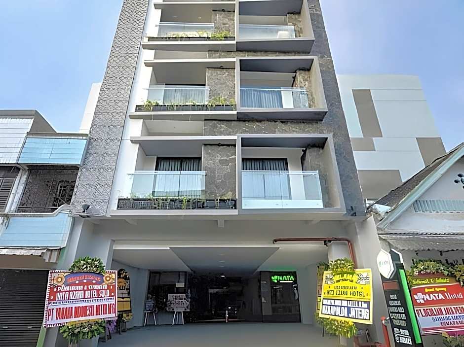 Nata Azana Hotel Solo