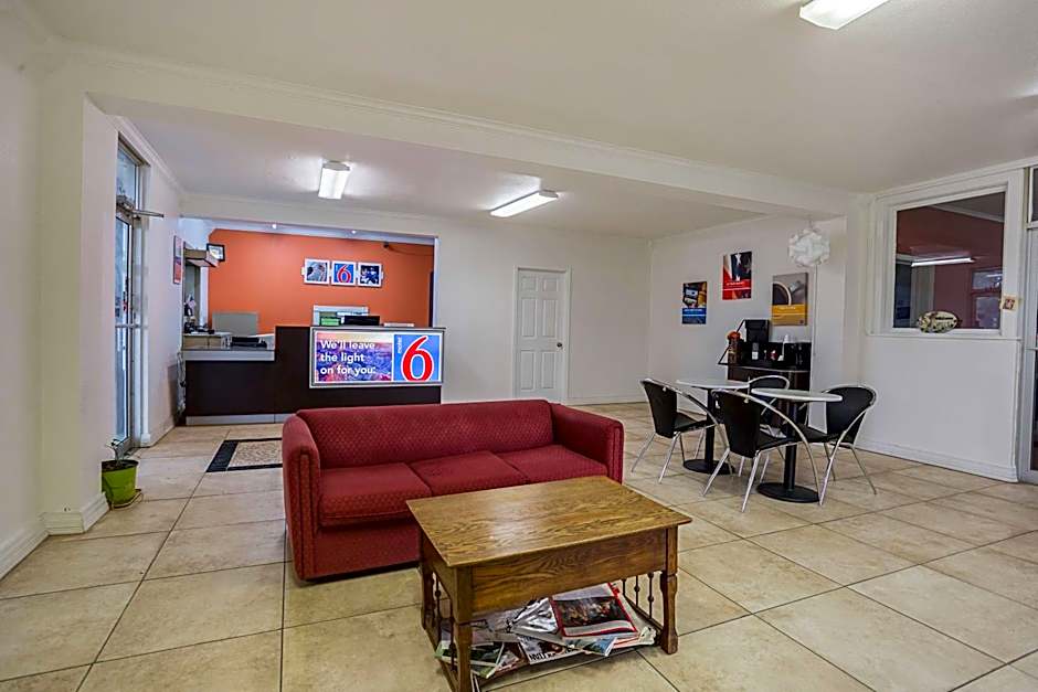 Motel 6-Brinkley, AR