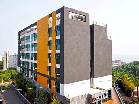 You Us Hotel