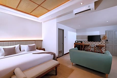 Large Double Room