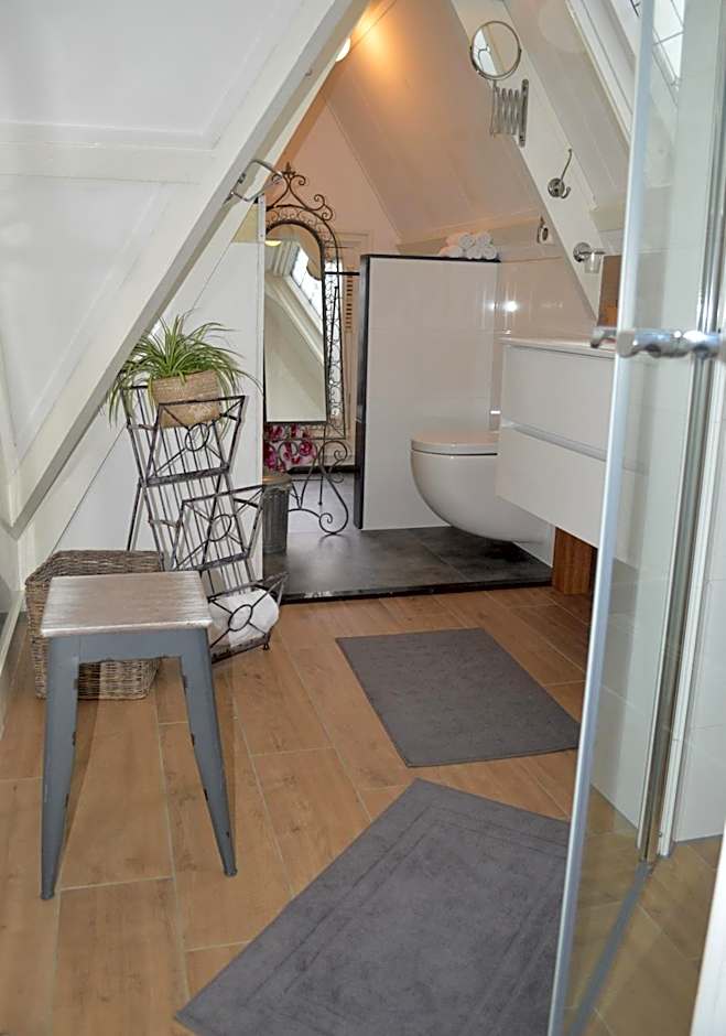 Bed and Breakfast Raapop