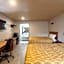 Tennessee Mountain Lodge Riverside by OYO