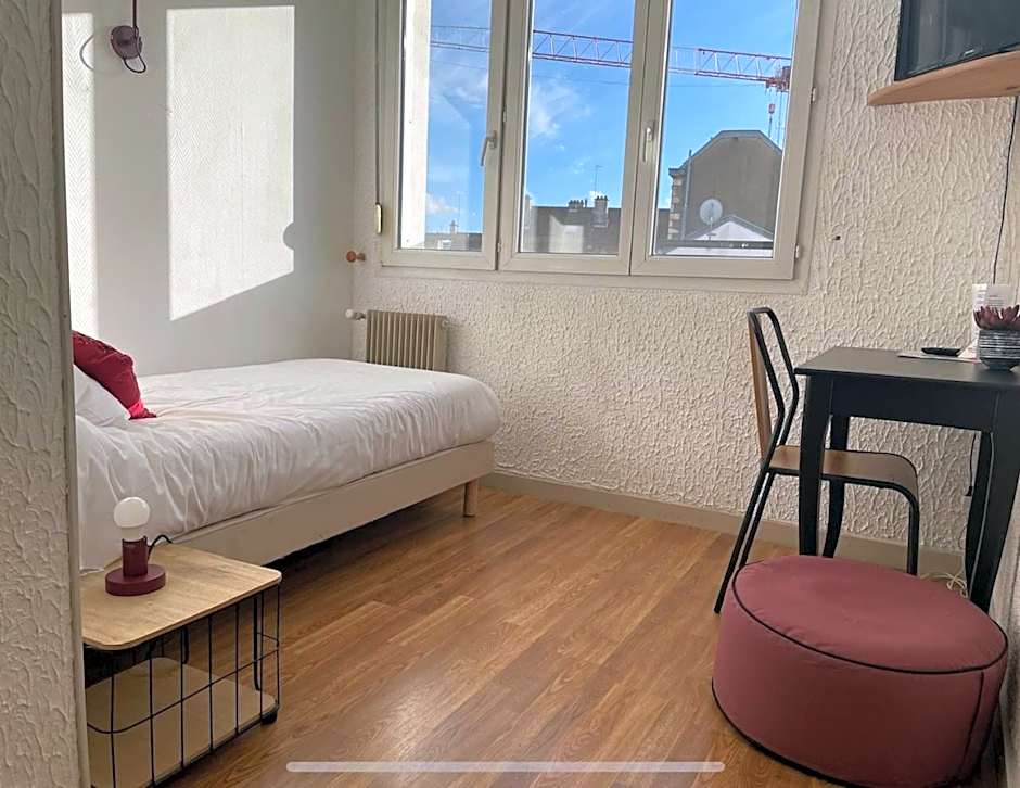 Hôtel Le Thurot- Dijon Centre ville Gare