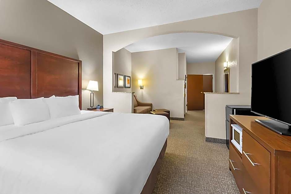 Comfort Suites Sumter near Shaw AFB