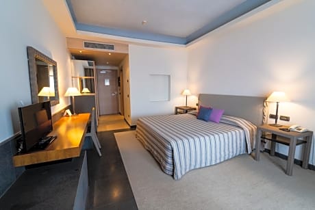 Deluxe Double Room with Sea View