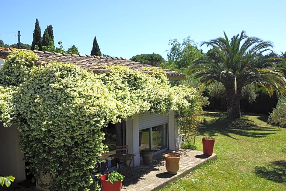 Studio au coeur de la petite camargue