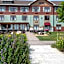 Canal Park Lodge