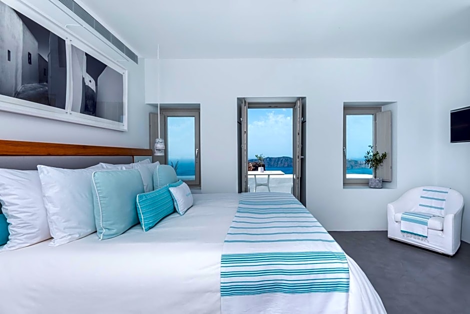 Photo 1 of 4 of Deluxe Double Room