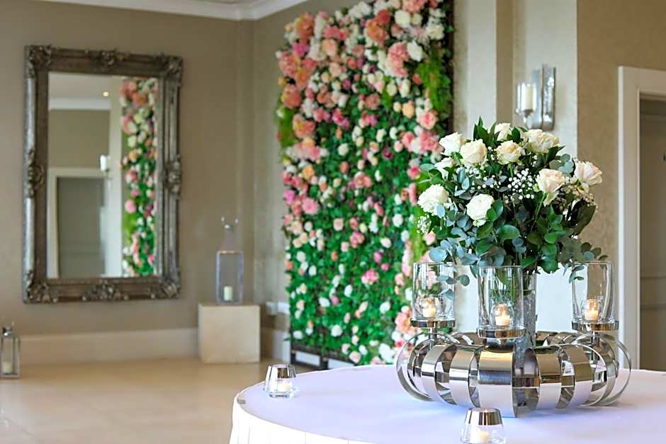 Killarney Oaks Hotel