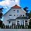 Villa Glanzstoff
