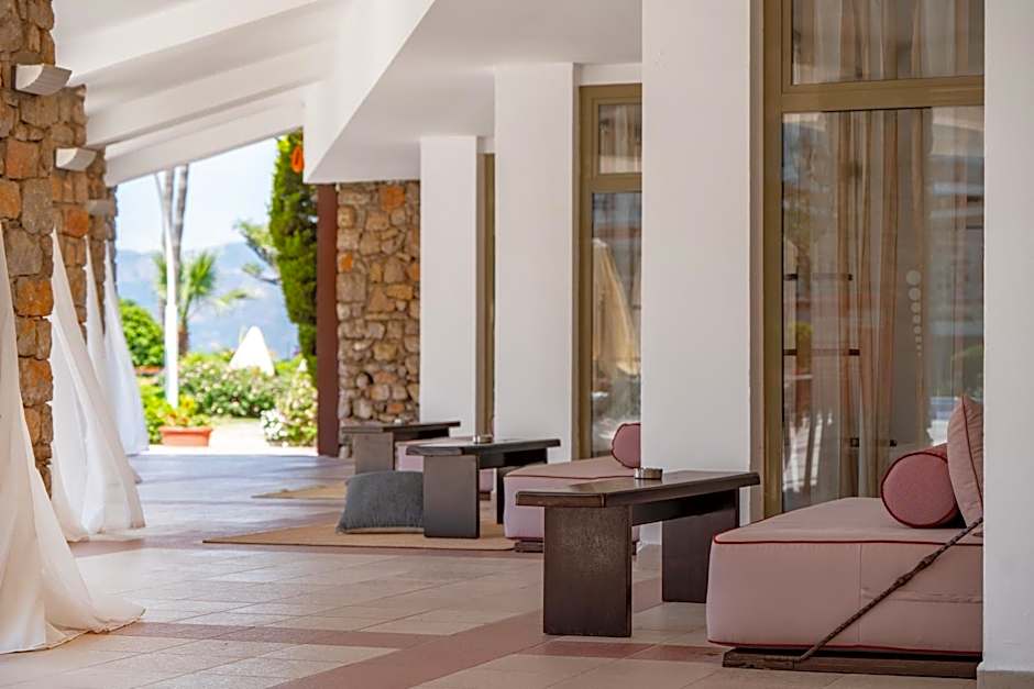 Marti La Perla - Adult Only+16