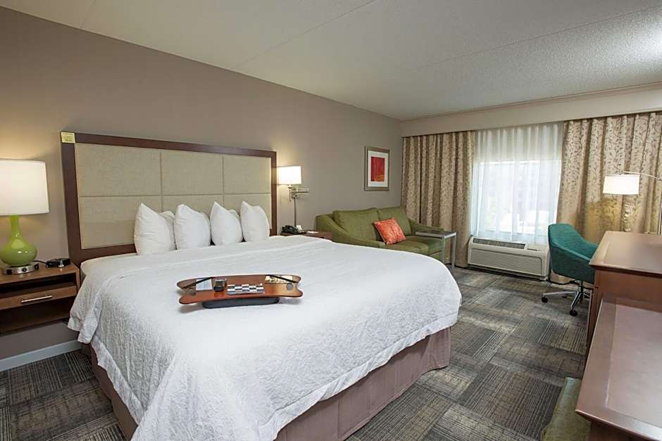 Hampton Inn By Hilton & Suites Cincinnati-Union Centre, Oh