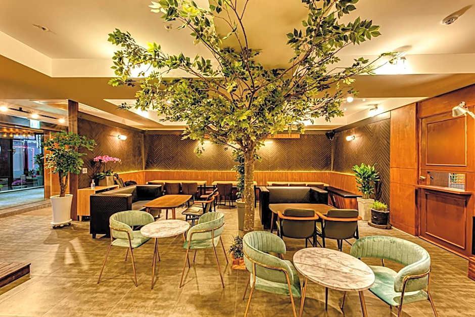The Jade Hotel