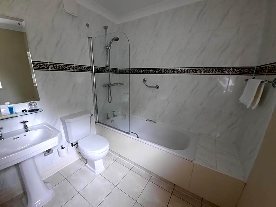 Macdonald Pittodrie House