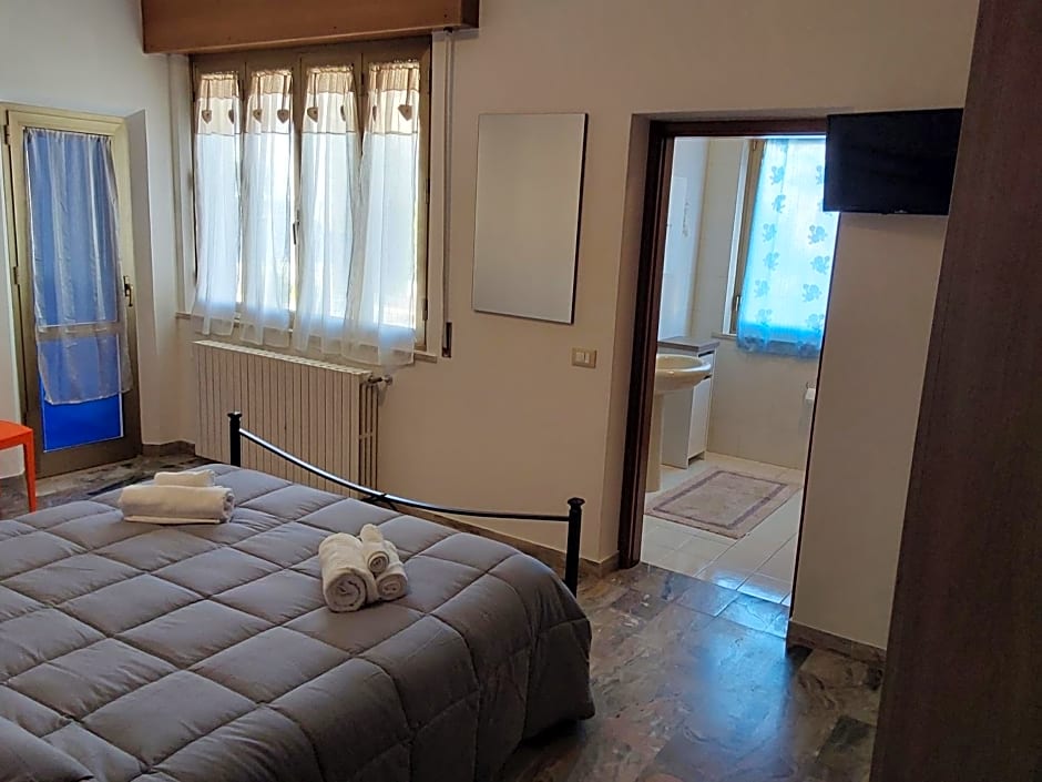B&B Sunbeach – San Benedetto del Tronto, MO