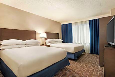 2 Q 2 Rm Ste Mobility/hearing Access Ri Shwr Ns