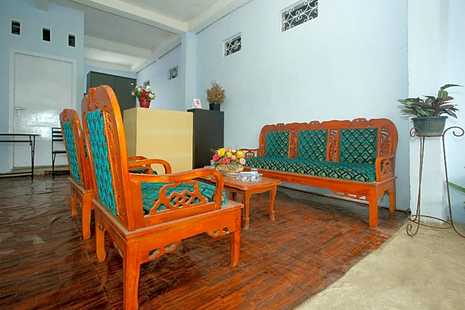 OYO 2049 Tassa Kost Syariah