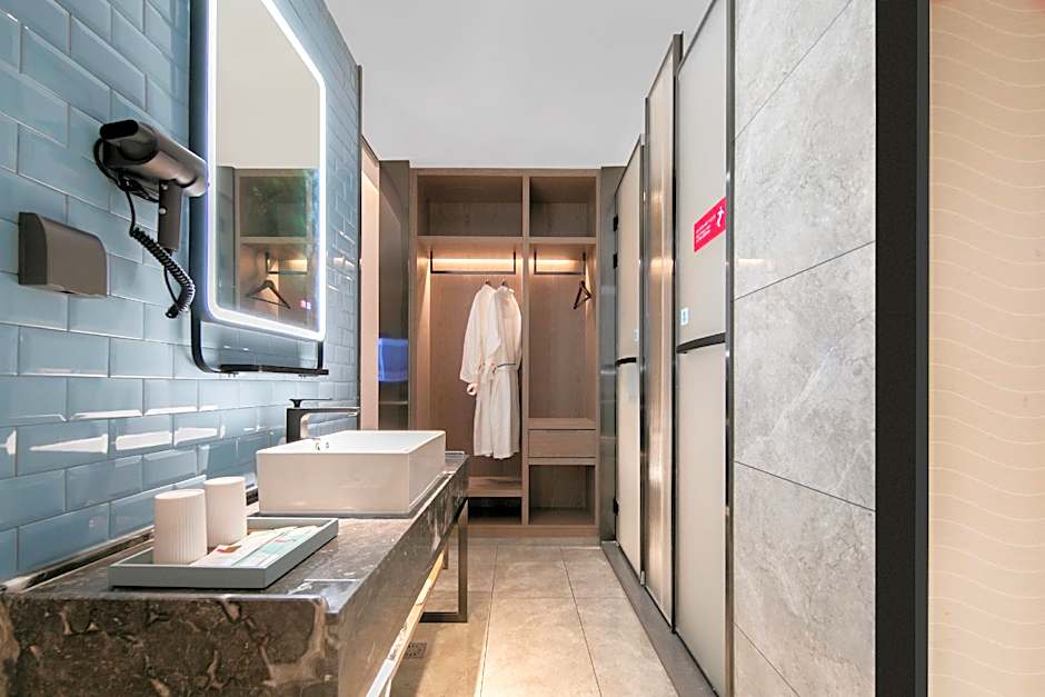 Echarm Hotel Jingzhou Honghu Long Street