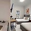 Bay Ridge ApartHotel