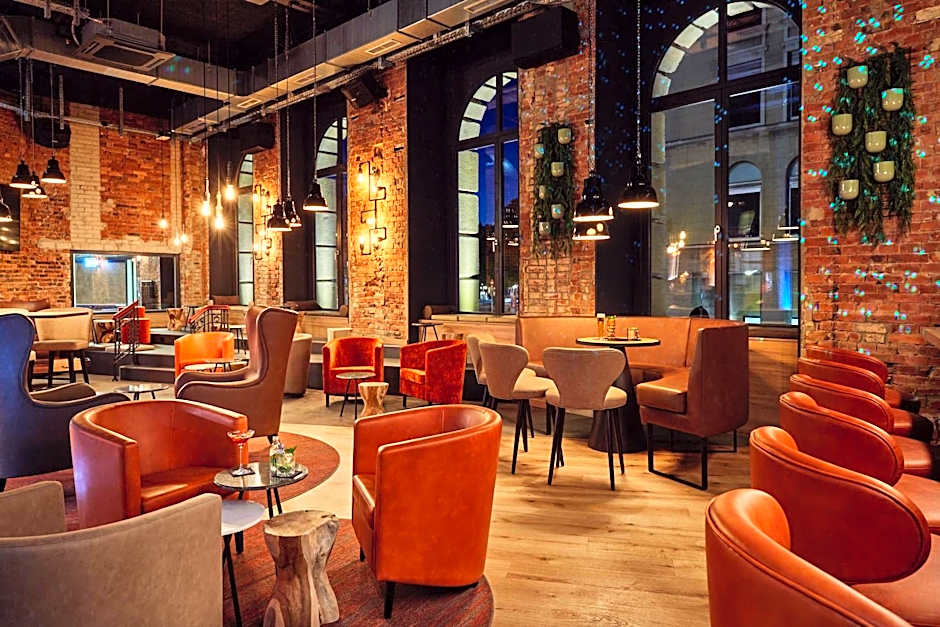 me and all hotel Hanover, by Hyatt