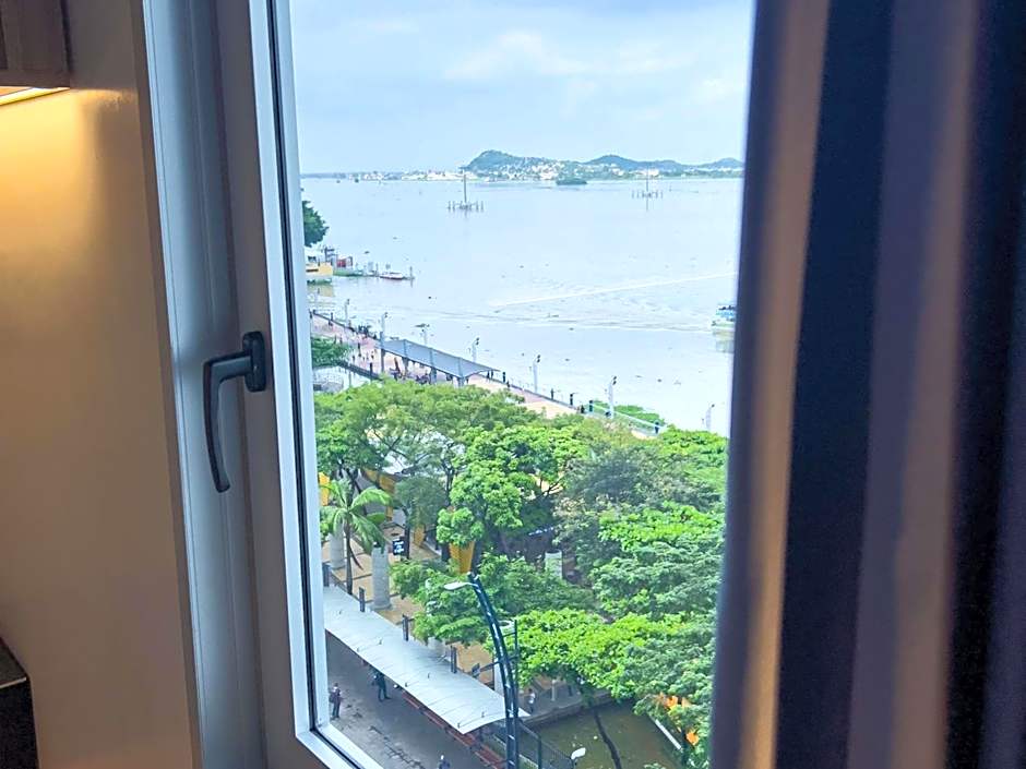Ibis Styles El Malecon Guayaquil