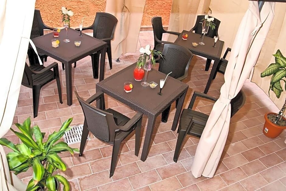 Villa Marogna Rooms And Breakfast