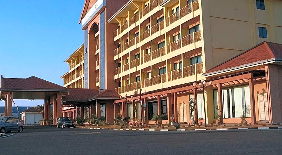Putra Brasmana Hotel