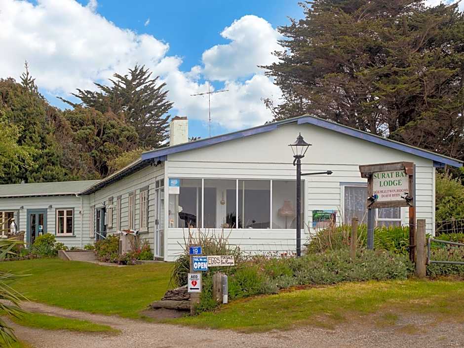 Surat Bay Lodge by the Sea/Backpackers Hostel