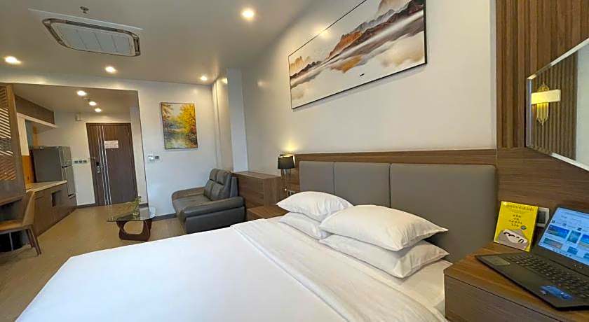 Zen Riverside Hotel n Residences