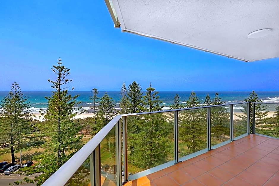 Pacific Regis Beachfront Holiday Apartments