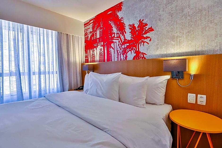 Radisson Red Campinas