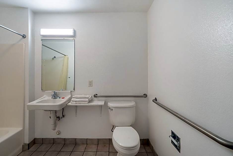 OYO Hotel San Antonio near AT&T Center