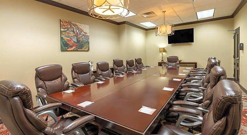 Hawthorn Suites By Wyndham Lubbock