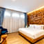 Tien Terrace Macalister
