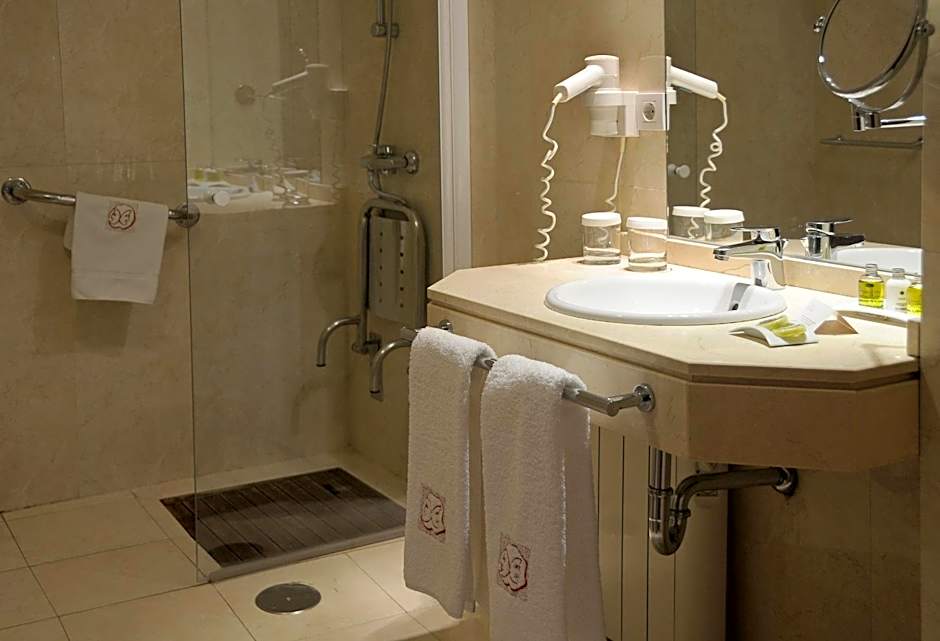 Hotel Puerta de la Luna