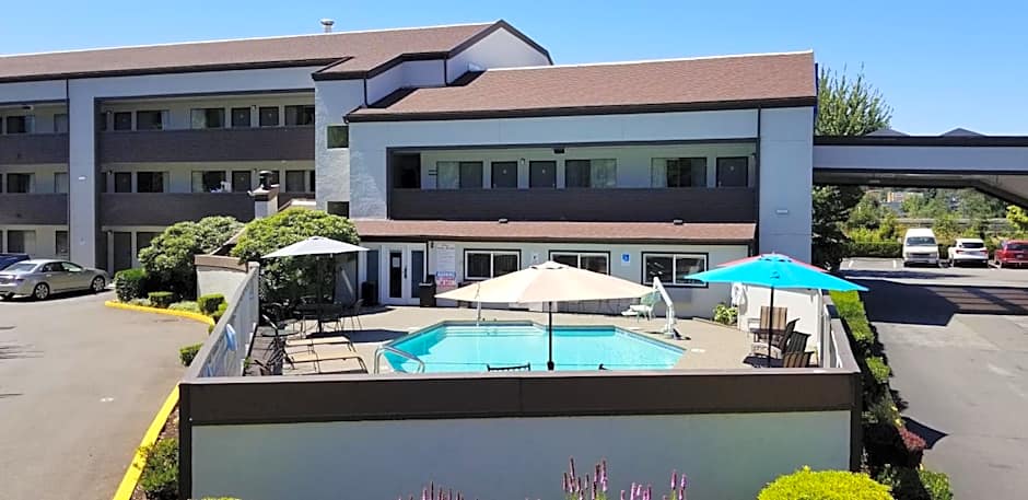 Baymont by Wyndham Seattle/Kirkland WA