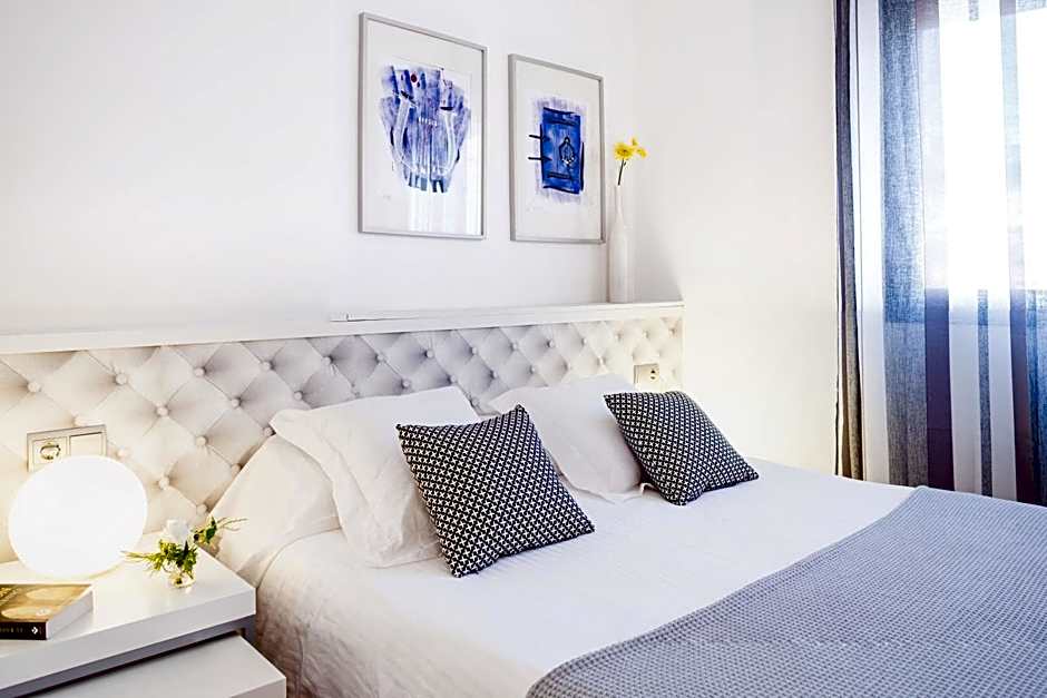 Feelathome Poblenou Beach Apartments