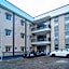 Sans Hotel Queen Batu