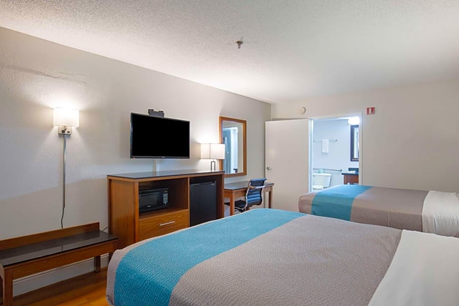 Motel 6-Albany, GA
