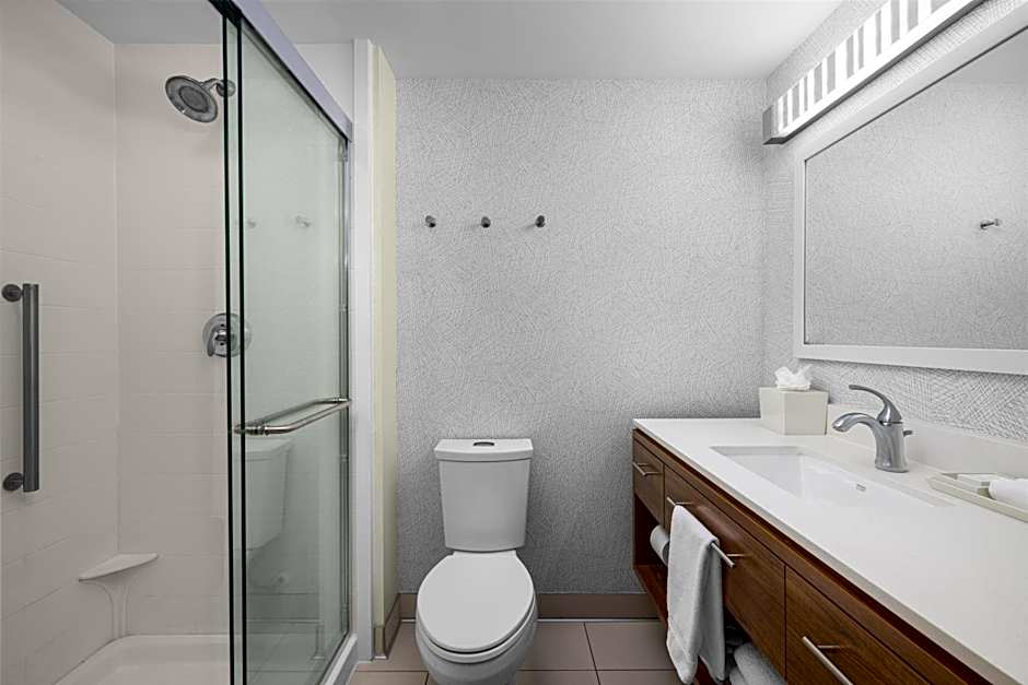 Home2 Suites by Hilton Minneapolis-Eden Prairie, MN