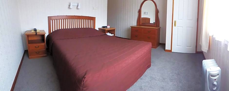 The Esplanade Motel & Conference Centre