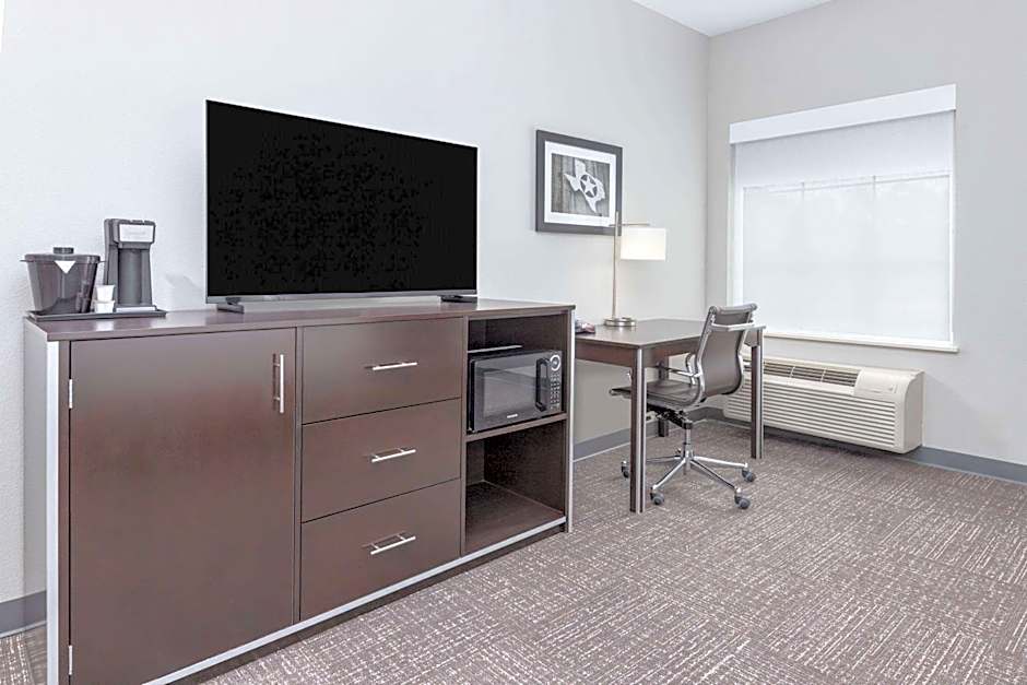 La Quinta Inn & Suites by Wyndham Tyler-University Area
