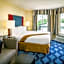 Plaza Inn & Suites at Ashland Creek