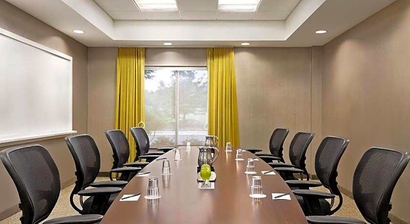 SpringHill Suites by Marriott Dulles Airport