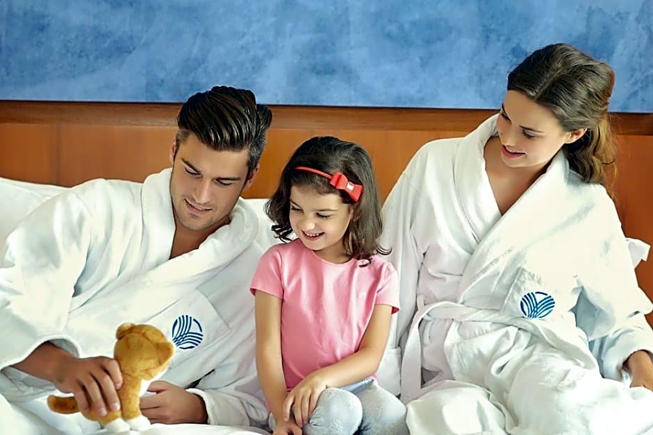 Yas Plaza Marina By Ihg